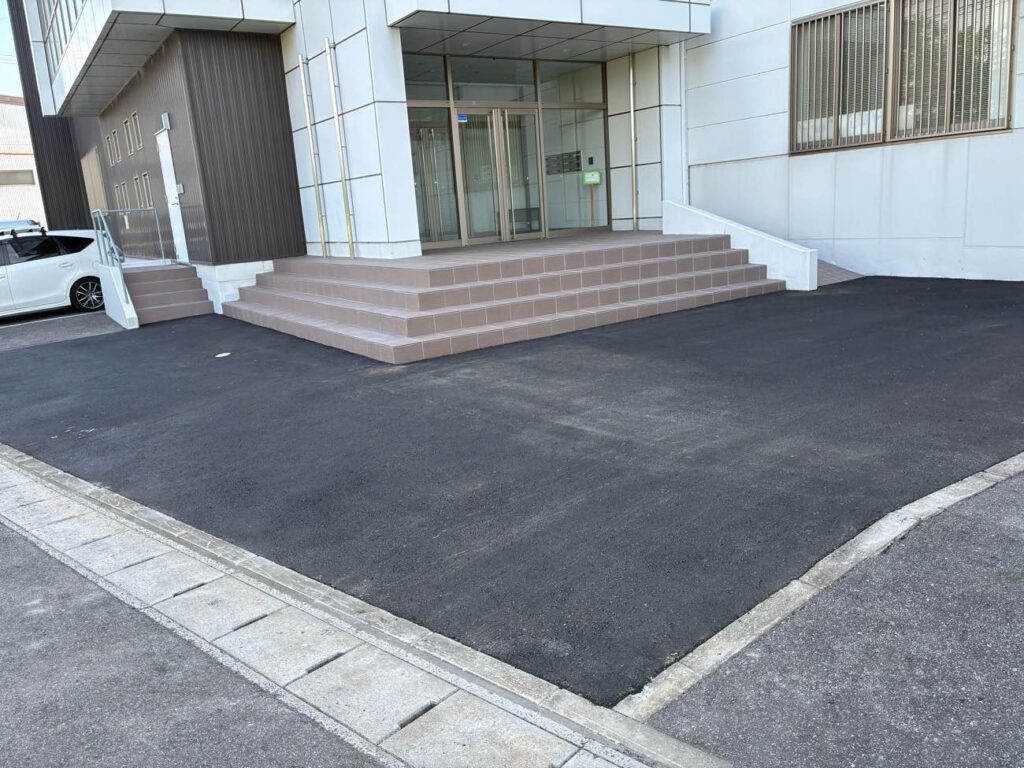 ㈱ワイ・ヨット エントランス補修工事